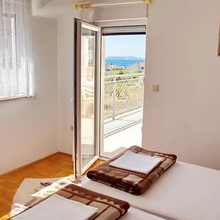 Apartment Brane Podstrana