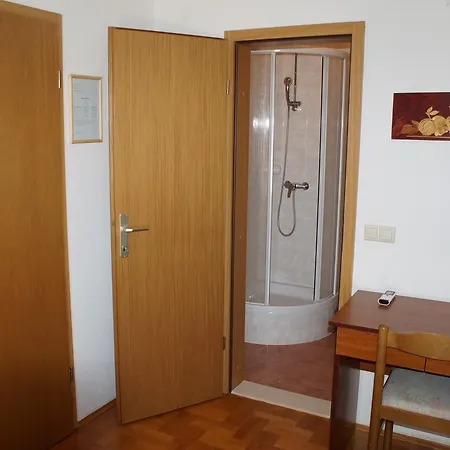 Apartment Brane *